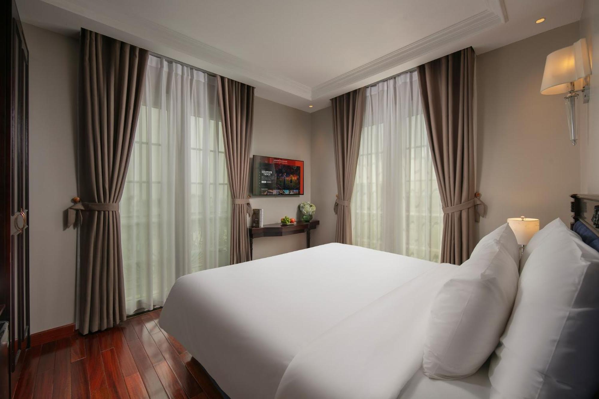 Sunline Khách sạn 4*