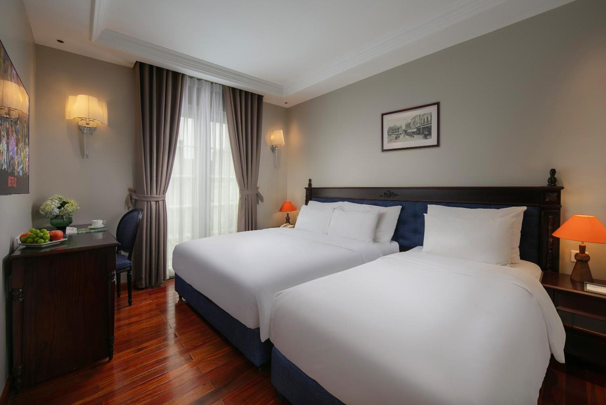 Khách sạn Sunline 4*