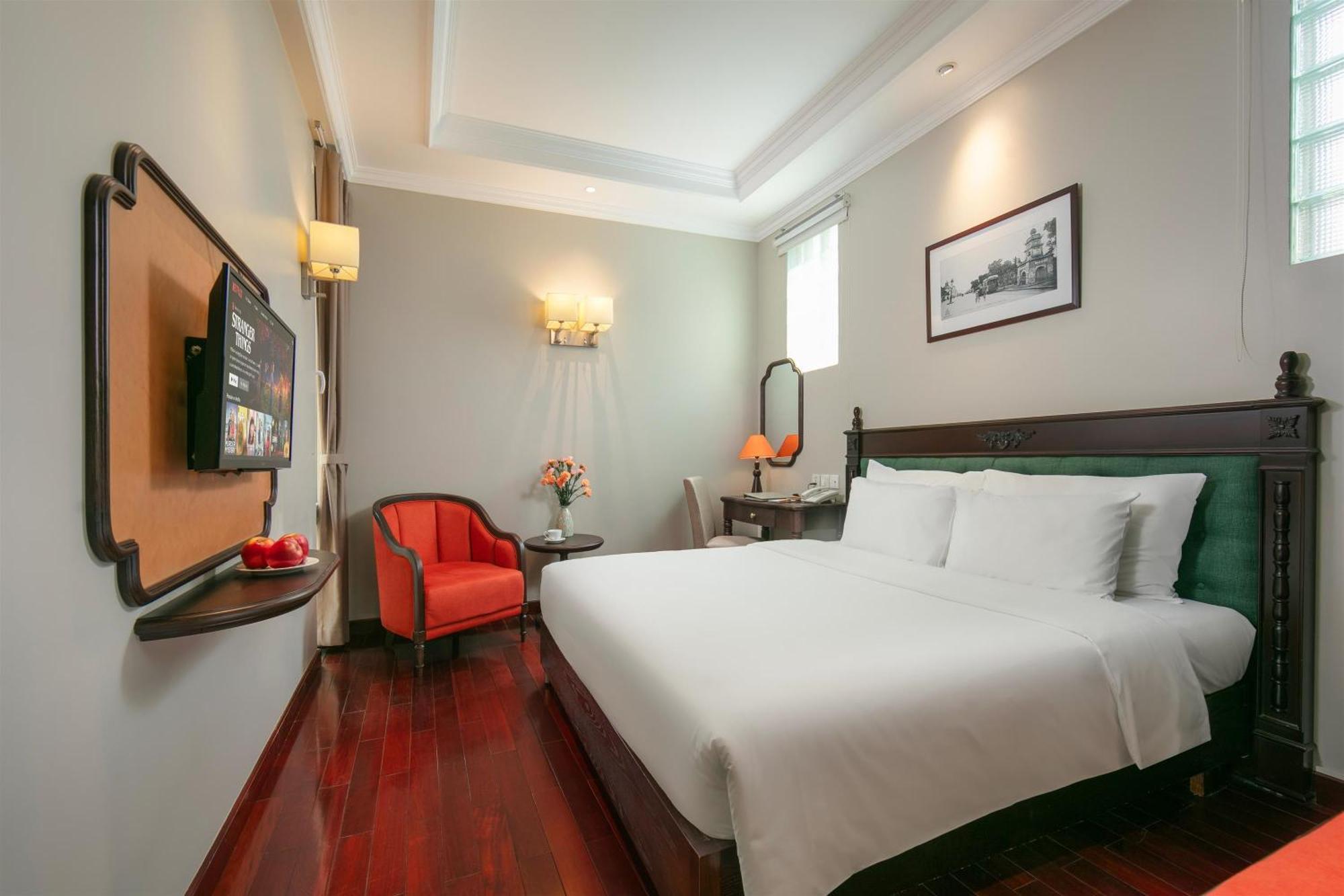 Khách sạn Sunline 4*